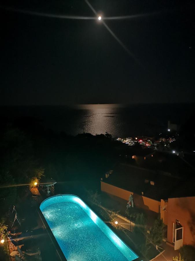 Seaview Apartment Complex Karia Cavarna Exterior foto