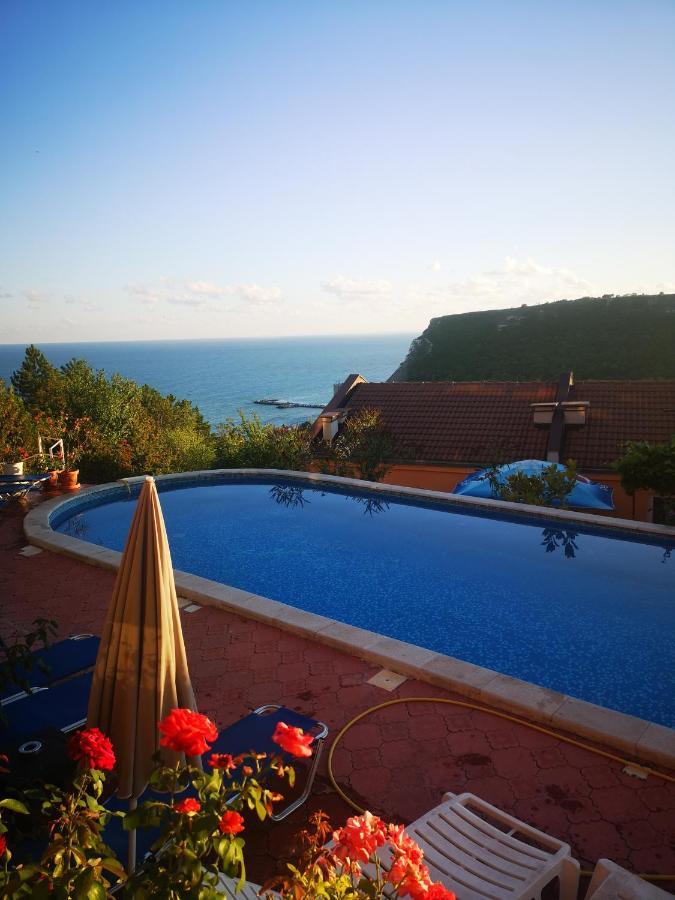 Seaview Apartment Complex Karia Cavarna Exterior foto